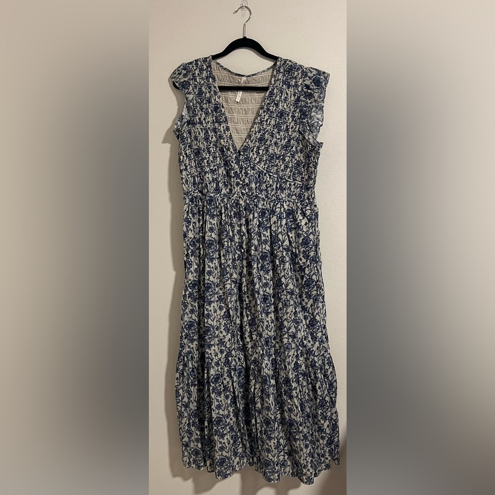 Anthropologie Blue and White Floral Midi Dress - Picture 4 of 8